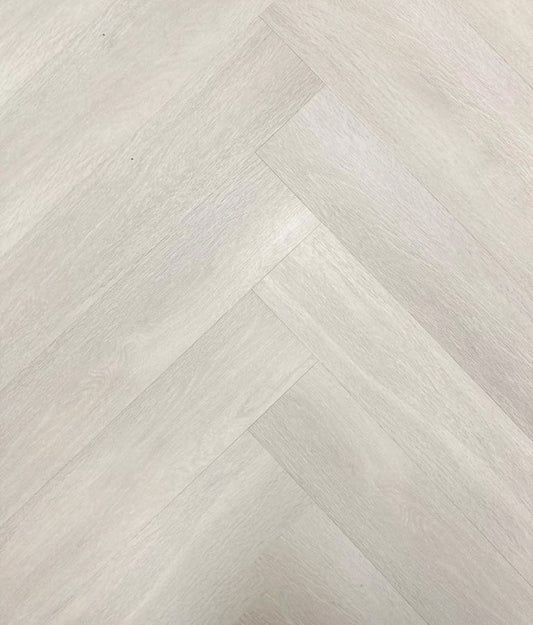 TFD on the Floor - Espina 5A - Visgraat - Dryback